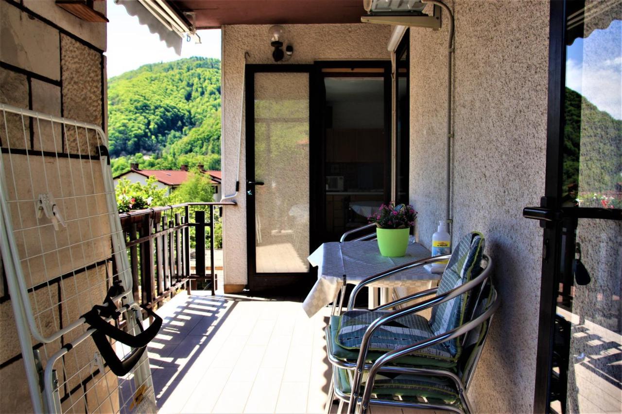 Apartma Mika Most na Soči Exterior foto