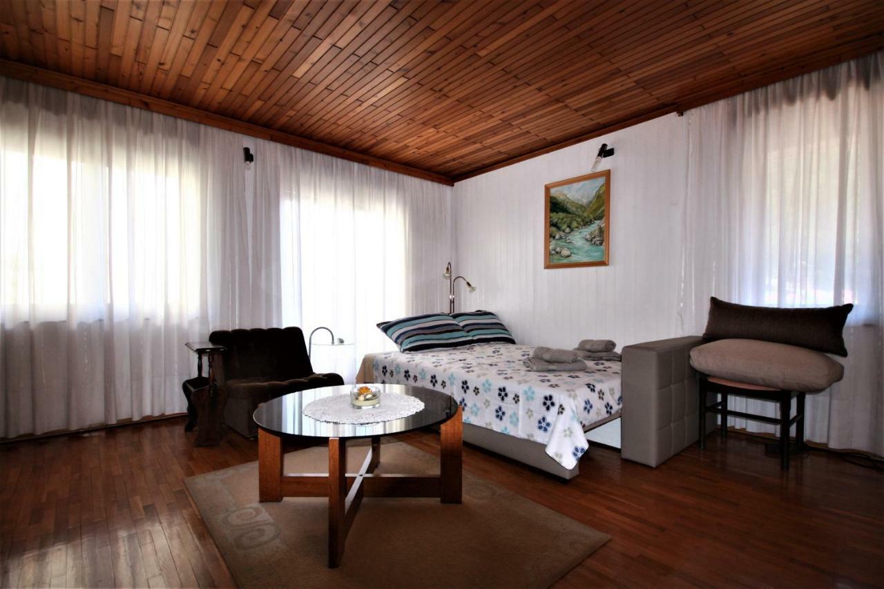Apartma Mika Most na Soči Exterior foto